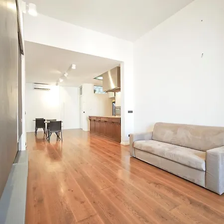 Apartment Crazytime Bari
